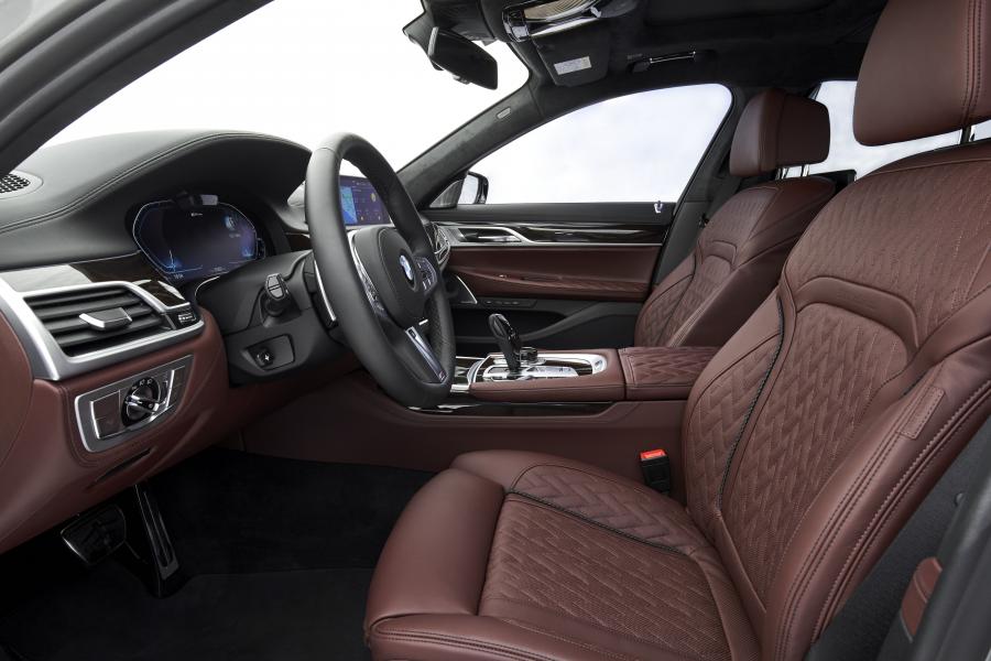 Интерьер BMW 745Le xDrive M Sport (G12) 2019 года  (WW) (фото 46 из 103)